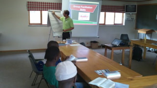 Ubabalo Training in George. We inventariseren hier welke vaardigheden bij facilitation komen kijken.